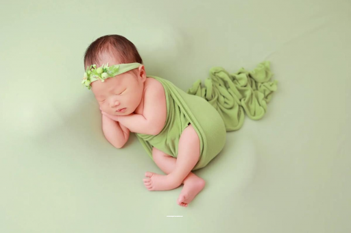 泸州宝宝边吃边拉正常吗 泸州宝宝边吃边拉正常吗